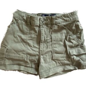 Hollister Ultra High-Rise Mom Short 3